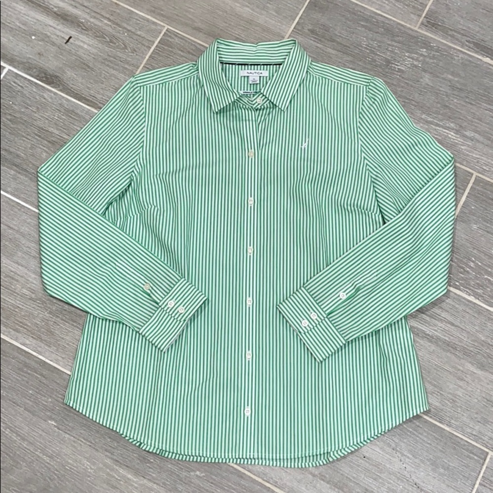Nautica Green & White Wrinkle Resistant Shirt